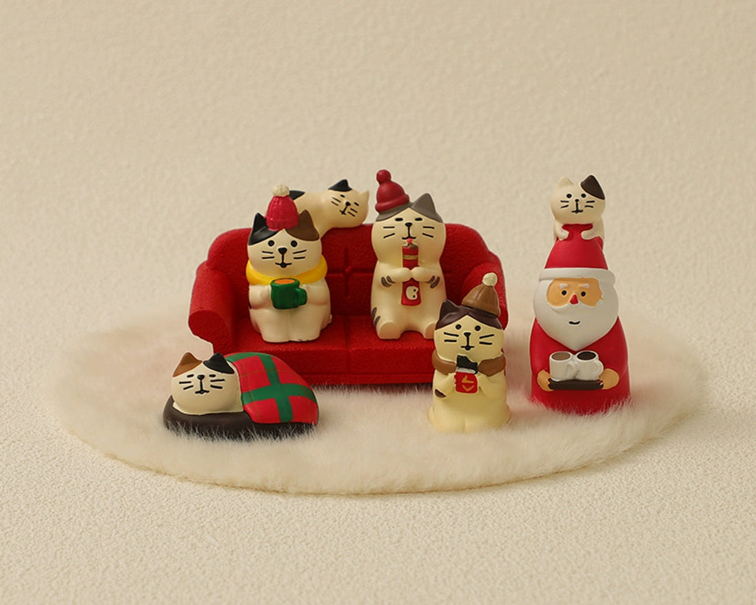Cute cat Christmas party tabletop decoration
