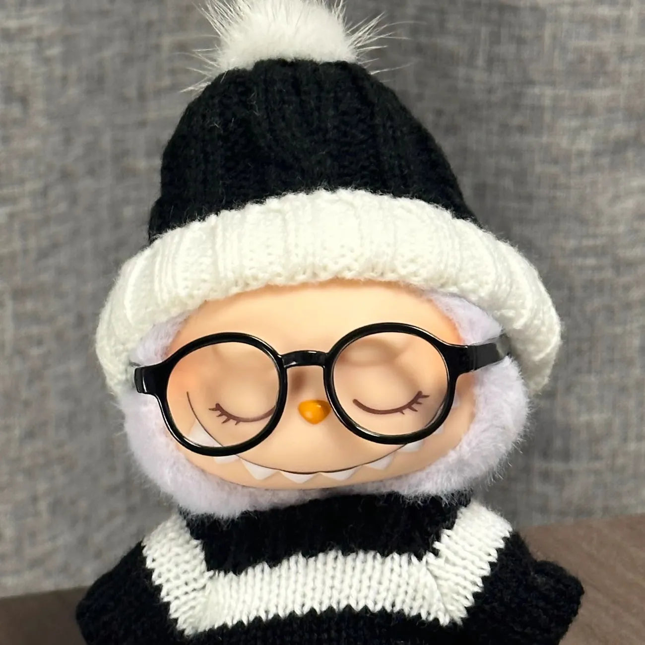 Mini Glasses for dolls