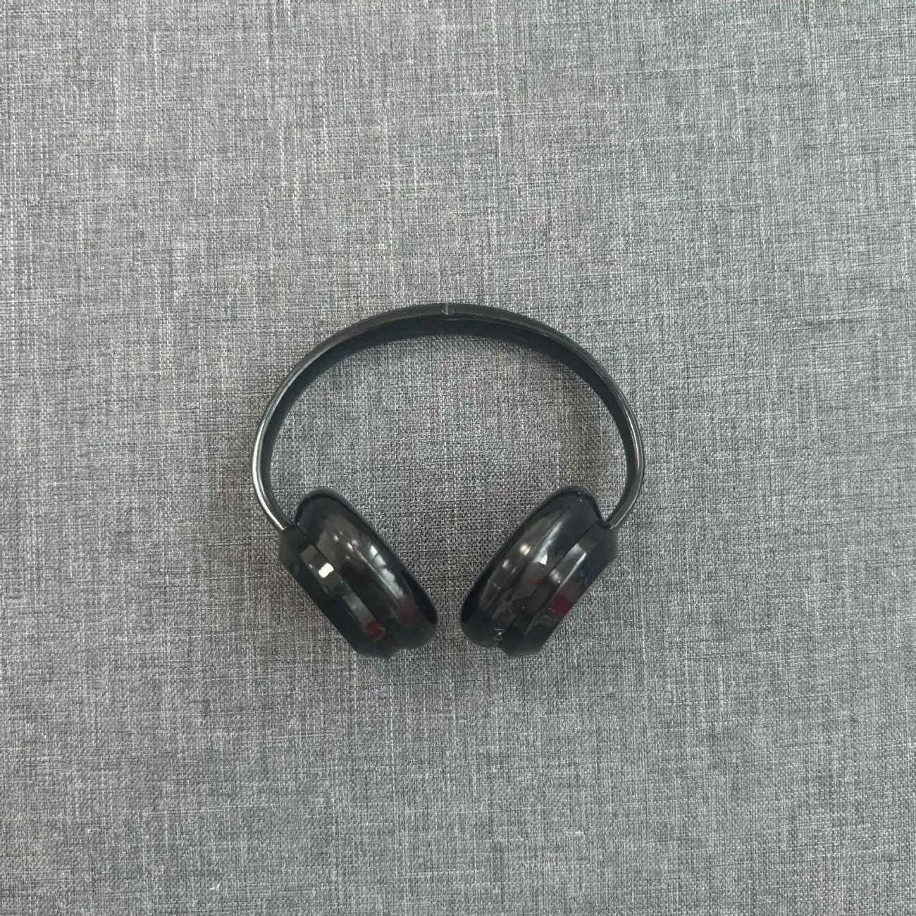 Mini cute headphones for dolls, perfect as an adorable accessory
