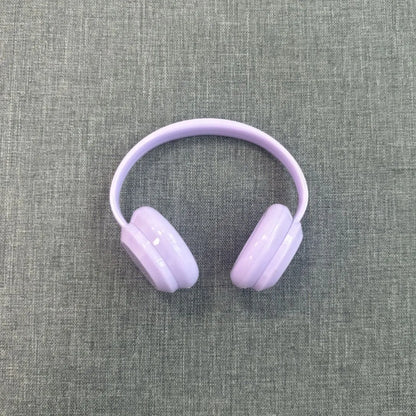 Mini cute headphones for dolls, perfect as an adorable accessory