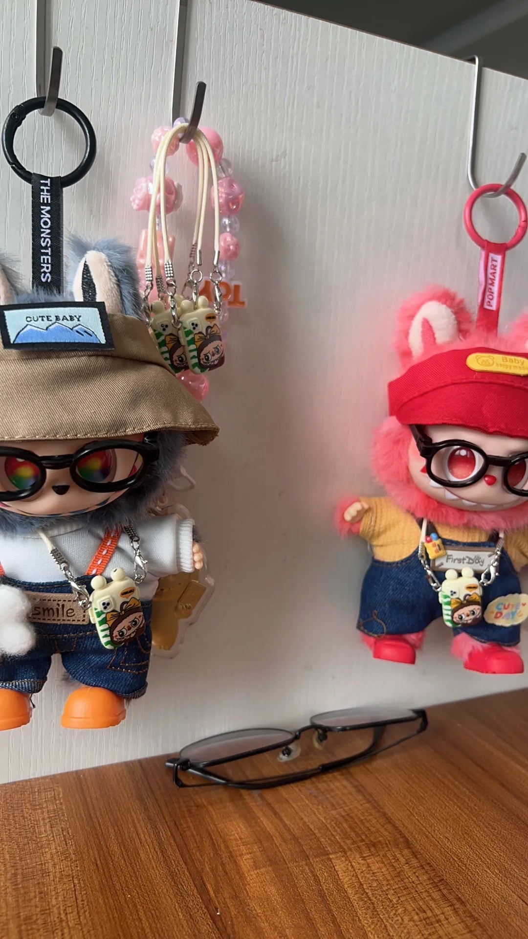 Mini cute phone for dolls, perfect as an adorable accessory